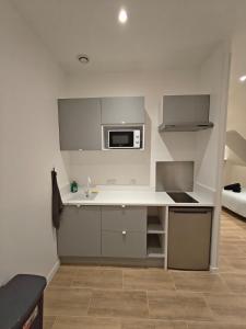 Appartements L-evasion Relax Chatel Guyon avec jacuzzi prive : photos des chambres