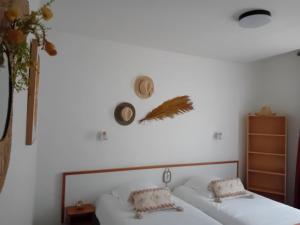 Hotels Hotel de la Plage : photos des chambres