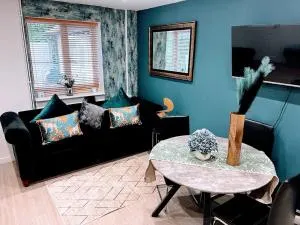 Peaceful 3-Bed Home in Canterbury - Hackington