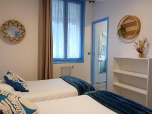 Hotels Hotel de la Plage : photos des chambres