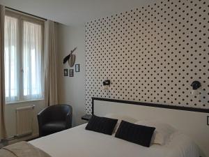 Hotels Hotel de la Plage : photos des chambres