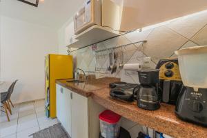 Vila do Mar #112 - Térreo com varanda By Carpediem