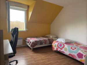 Appartements Maison de 82m2 proche du Mans avec parking prive : photos des chambres