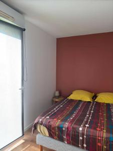 Appartements Maison de 82m2 proche du Mans avec parking prive : photos des chambres