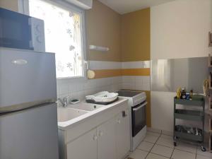 Appartements Maison de 82m2 proche du Mans avec parking prive : photos des chambres