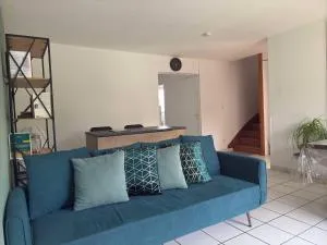 Maison de 82m2 proche du Mans avec parking privé - 米萨讷