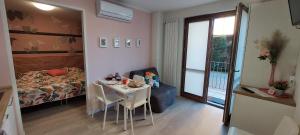 Deluxe One-Bedroom Apartment with Garden View room in B&BLeTerrazze BoutiqueHotel2-Torino