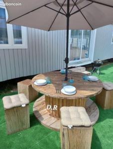 Maisons de vacances Mobile Home de Charme 4 Personnes Sans Wifi : photos des chambres