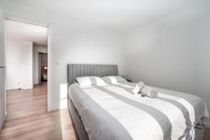 3 pièces cocon dans les hauteurs de Cannes vue mer