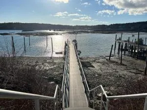 Acadia II on the Harbor - Brooklin