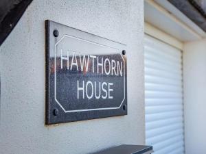 Three bedroom house in Porth