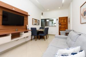 Quarto&Sala Completo a 300m da Praia | NSC 386402
