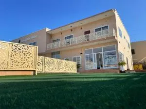 Thea Villa Hotel - Oyibi