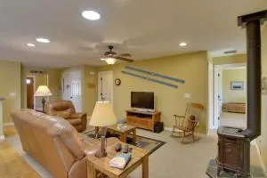 Bozeman Condo with Grill about 2 Mi to Hot Springs! - بلغراد