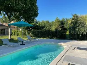 Maison d'hôte en Provence avec petit déjeuner - Mollégès