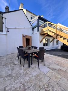 Villas Grande maison avec jacuzzi couvert : photos des chambres