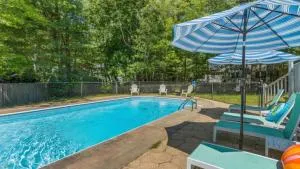 Private Saltwater Pool Game Room near Beaches - Cotuit