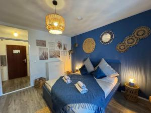 BOHO Apartment Zirbe Blue