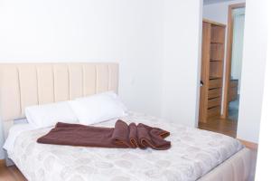 Hermoso Departamento con Piscina en Edificio EPIQ