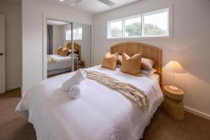 Olas Villa 5 - Plunge Pool & Walk to Beach