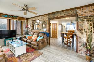 Cozy Home with Fenced Backyard in Sunset Beach!