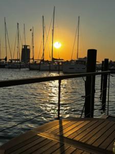 Hausboot Kaddi`s SunDREAM - Huus & Meer