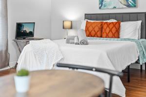 Studio Across Atlantic Station and 80 Walkscore