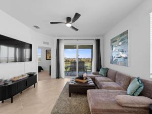 Venice Golf Retreat- Balcony- Course View