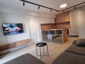 Apartment Dora with private parking