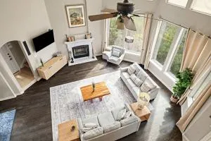 3 Kings with Theater, GameRoom and BBQ just 7 mins from Marina - Four Points