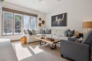 The Charter at Beaver Creek F230