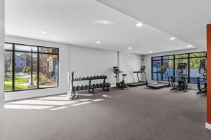 2 bedrooms-3 beds 2 baths - Rocky Mountain View Retreat - Heated Pool and Hot Tub