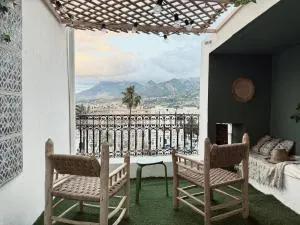 Charming Apartment 3 BR with Terrace and View - Kitane