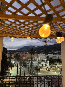 Big and Charming Apartment Heart Medina 3 BR with Terrace and View