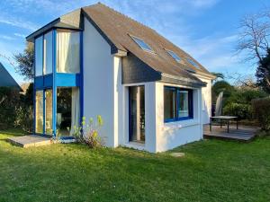 La Zaï Zaï, maison du Cabellou face à la mer