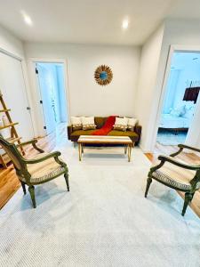 Stunning 3 Bedrooms Suite