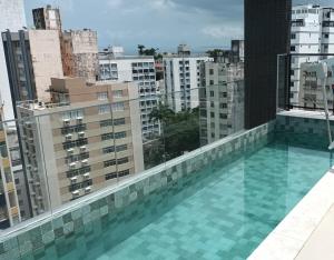 Studio ao lado Praia Porto e próximo Farol Barra