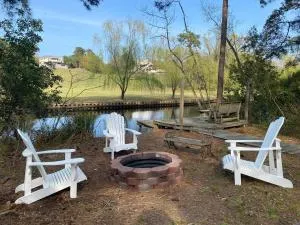 Soundside Serenity Outer Banks Beach House - Kitty Hawk Beach