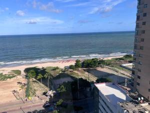 Frente Mar - Beach Class Internacional - Flat Boa Viagem