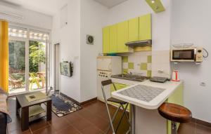 Holiday apartments Novi Vinodolski - 23822