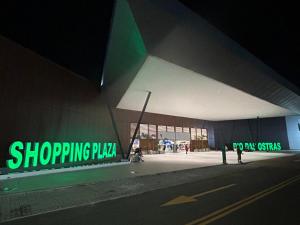 Apê Sol e Mar - ao lado do Shopping Plaza Rio das Ostras