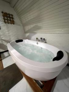 Cabana no Monte com Hidromassagem!