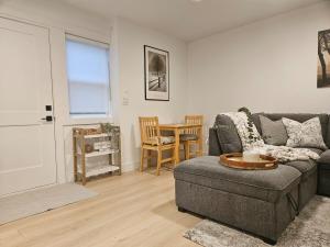 Cozy new Suite in Silver Valley