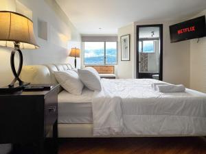 Mirador Urbano Your Refuge in the City with garage