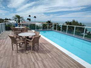 Nixxus Luxo e requinte á 50 m do mar e próximo as piscinas Naturais