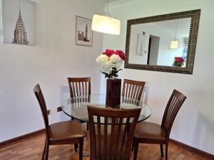 Amplio Depto en Barrio el Golf - Free Parking