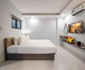 Boss Palace Hotel Q3 - by BAY LUXURY