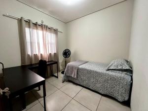 Casa confortável em condomínio