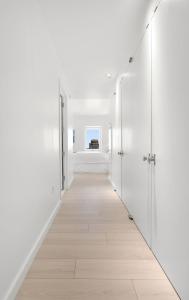 Exclusive Apartment Midtown Manhattan NYC Luxury Penthouse Sleeps 8