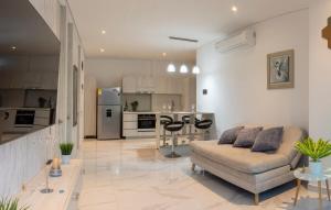 Apto de Lujo con Vista al Mar en Playa Bello Horizonte